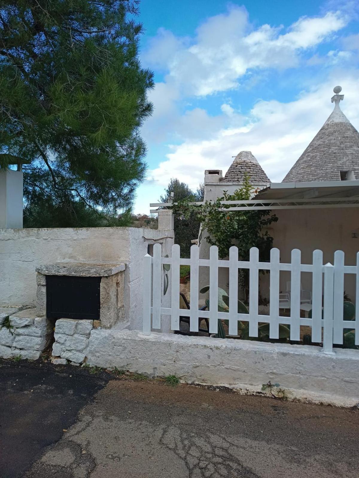 Trullo Da Nonno Marco Cisternino Exterior foto